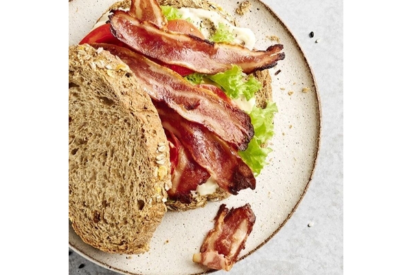 Image Bacon sandwich.